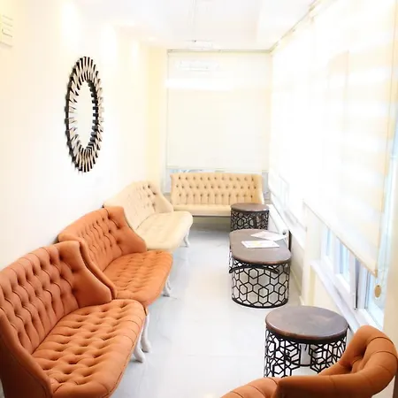 Hotel Yali *